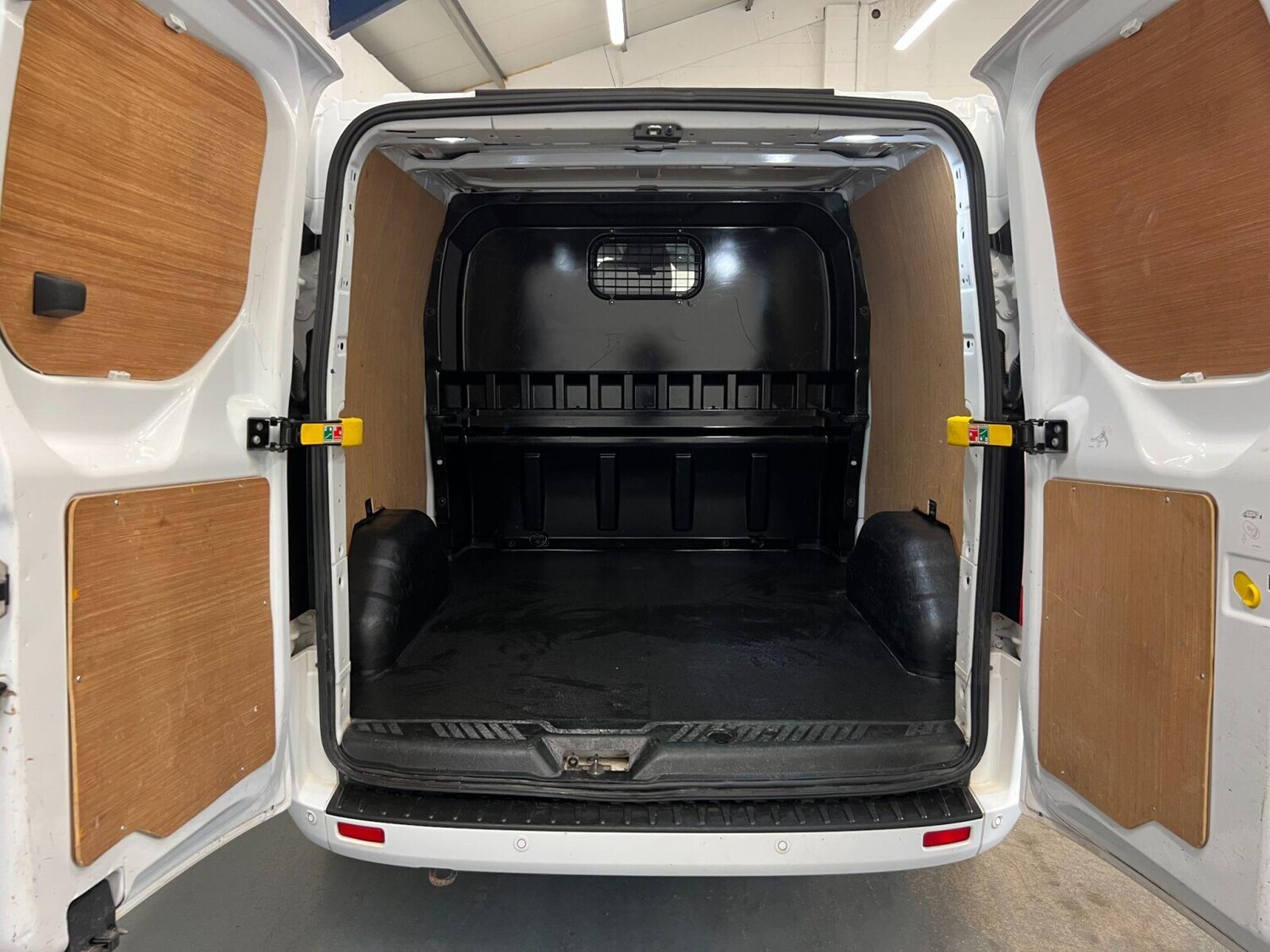 Used Ford Transit Custom 2022 for sale - 76007711: Photo 30