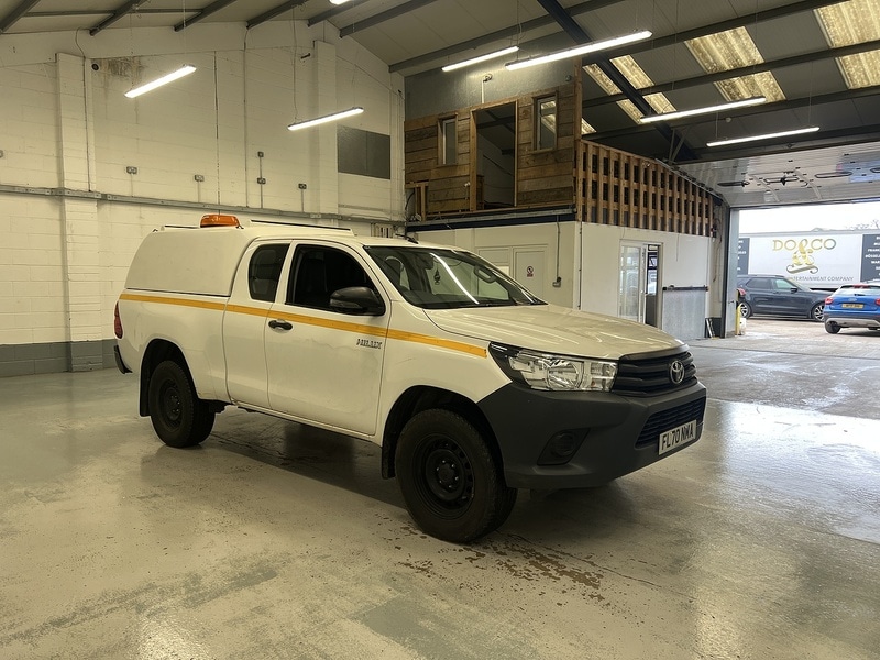 Used Toyota Hilux 2020 for sale - 77693917: Photo 4