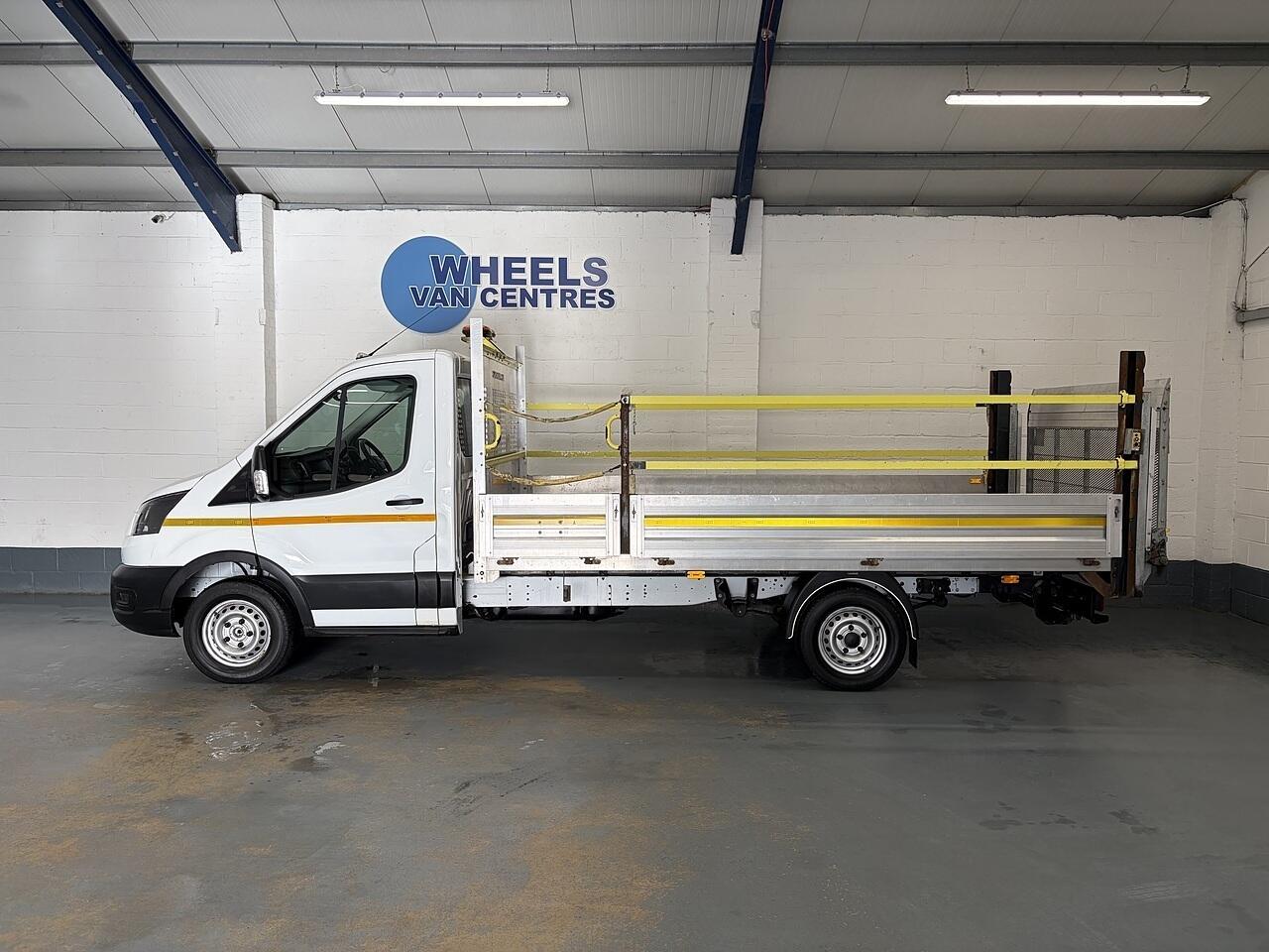 Used Ford Transit 2022 for sale - 76872556: Photo 2