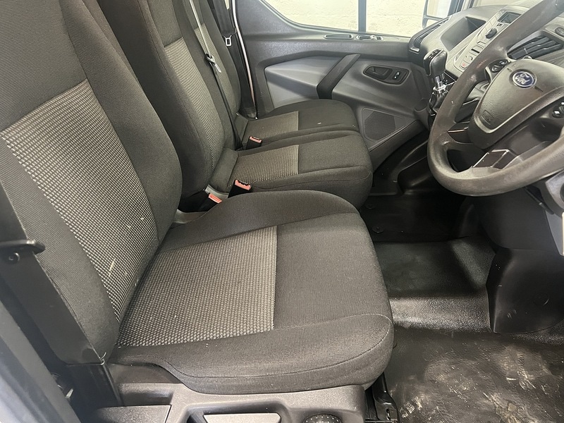 Used Ford Transit Custom 2017 for sale - 77990140: Photo 10