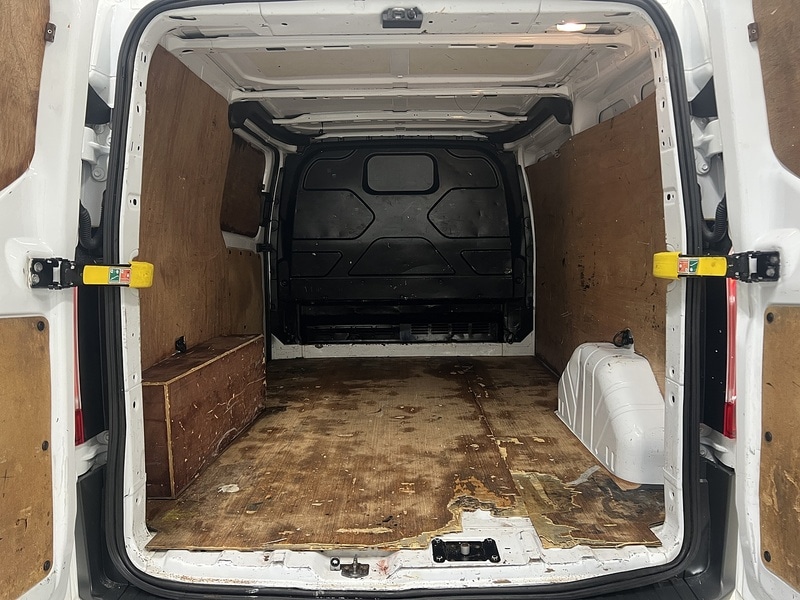 Used Ford Transit Custom 2017 for sale - 77990140: Photo 32