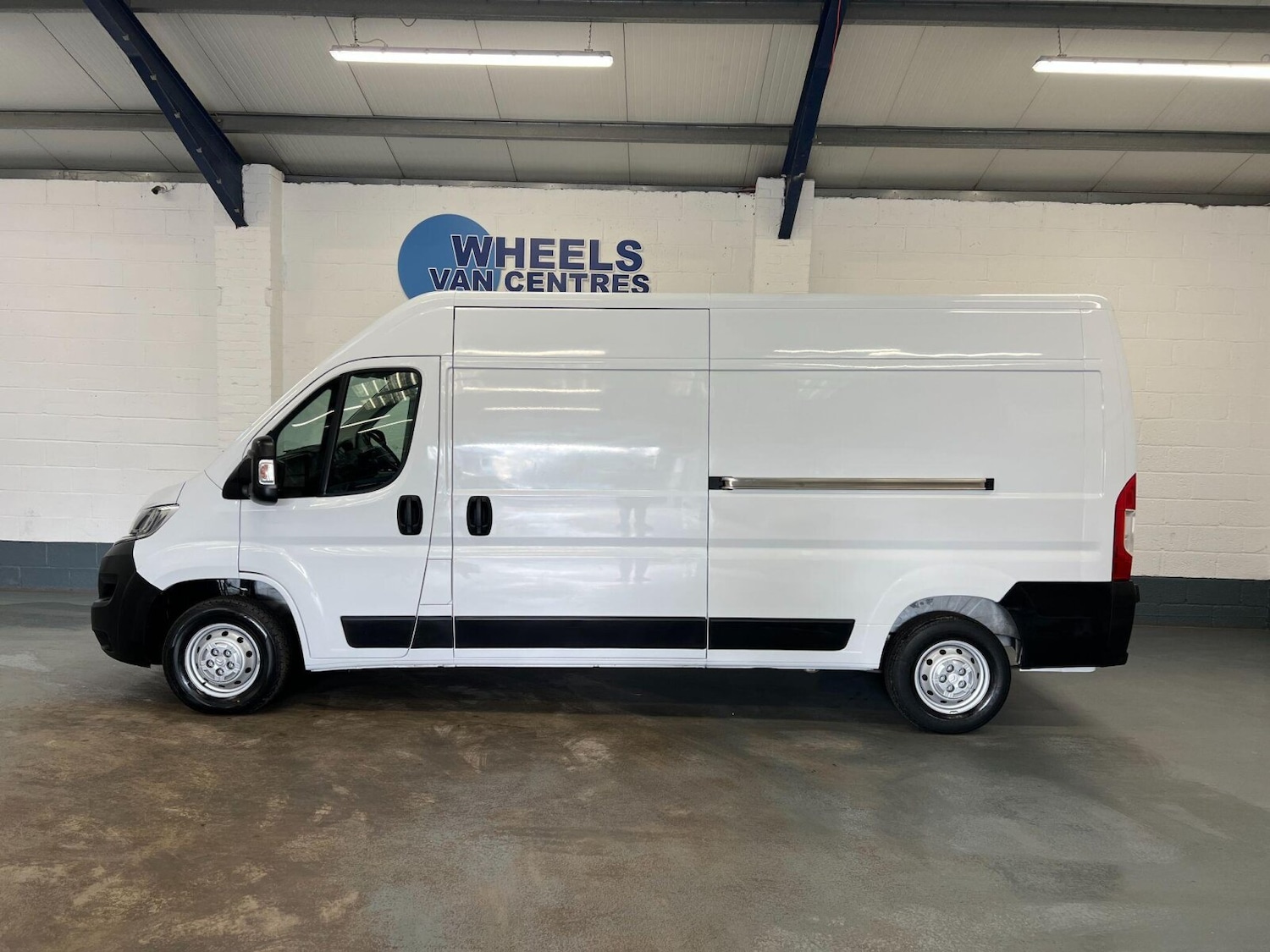 Used Citroen Relay 2022 for sale - 76312448: Photo 2