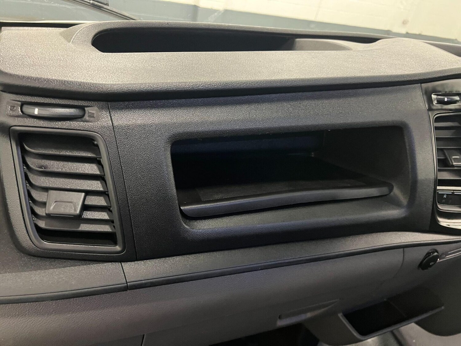 Used Ford Transit 2023 for sale - 76873393: Photo 42