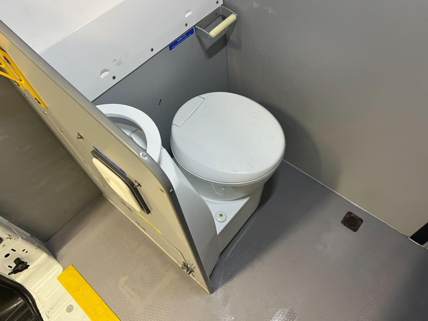 Used Ford Transit 2023 for sale - 76873393: Photo 46