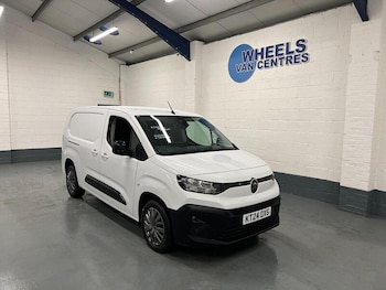 Used Citroen Berlingo 2024 for sale - 77689231: Photo