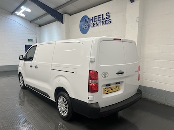 Used Toyota ProAce 2024 for sale - 79436331: Photo