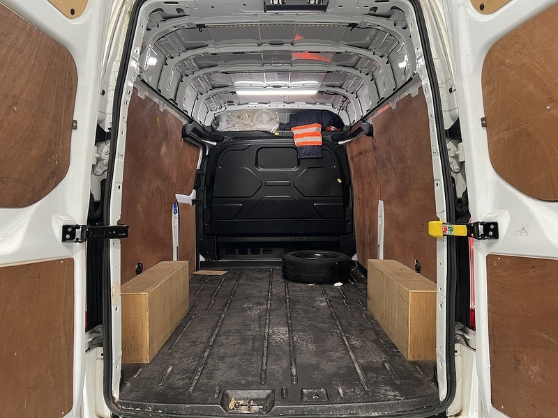 Used Ford Transit Custom 2022 for sale - 77543632: Photo 5