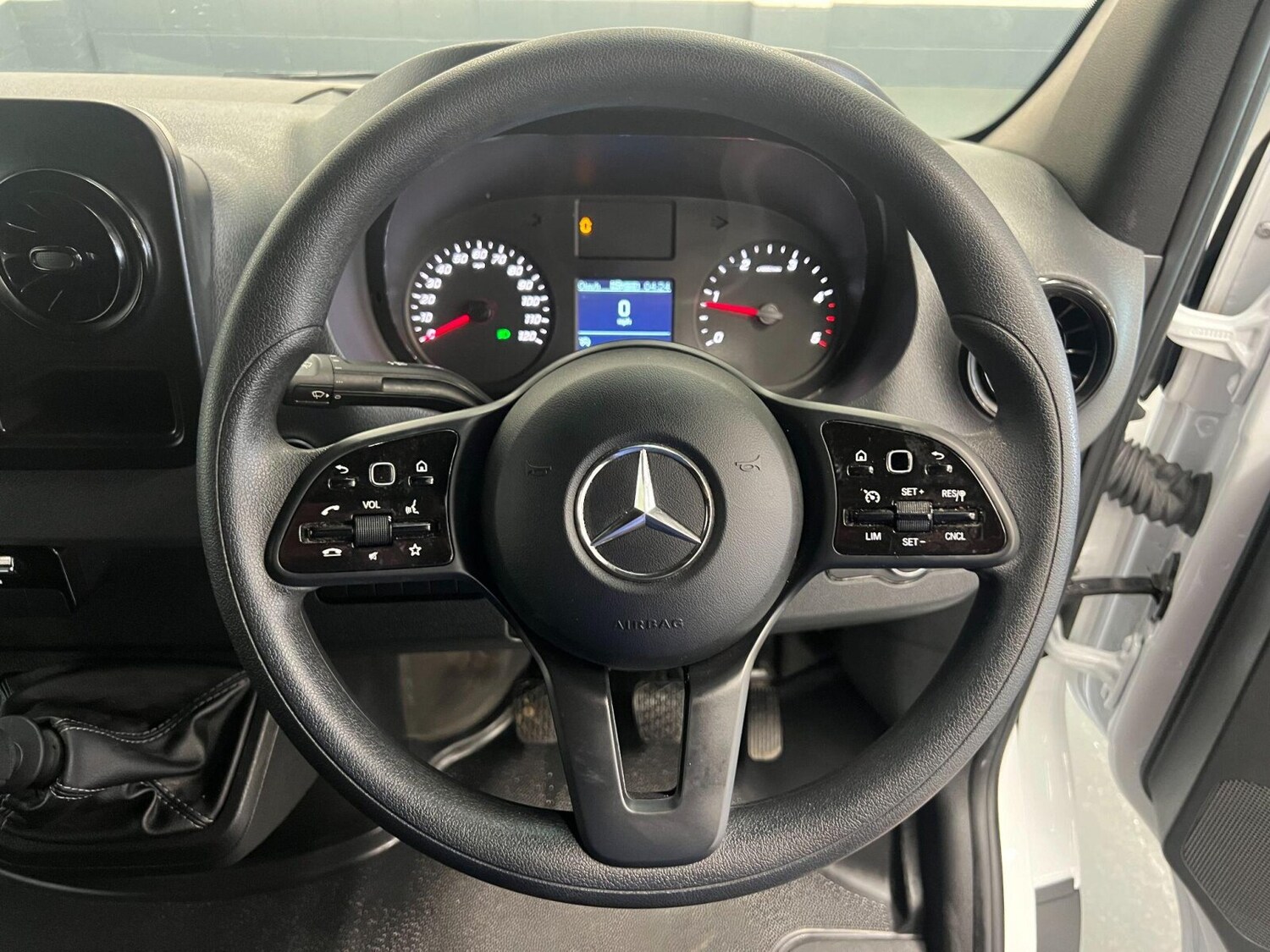 Vehicle 29