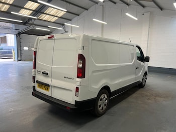 Used Renault Trafic 2023 for sale - 76233918: Photo