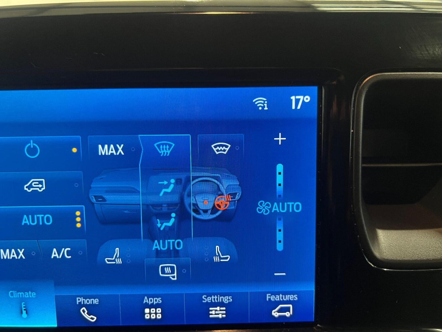 Used Ford Transit Courier 2024 for sale - 76172309: Photo 30