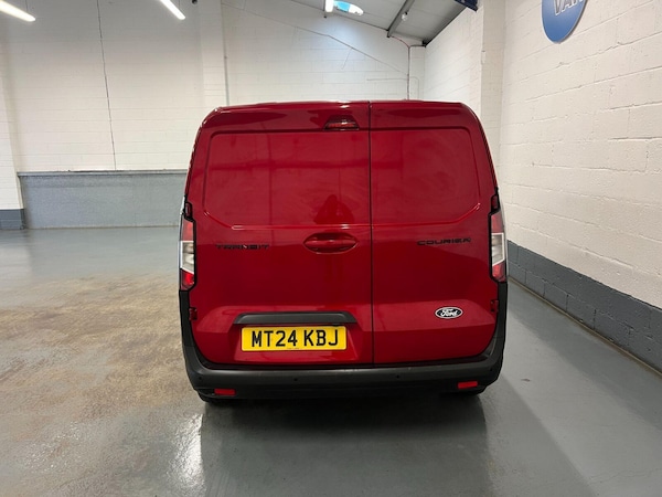 Used Ford Transit Courier 2024 for sale - 76172309: Photo 6