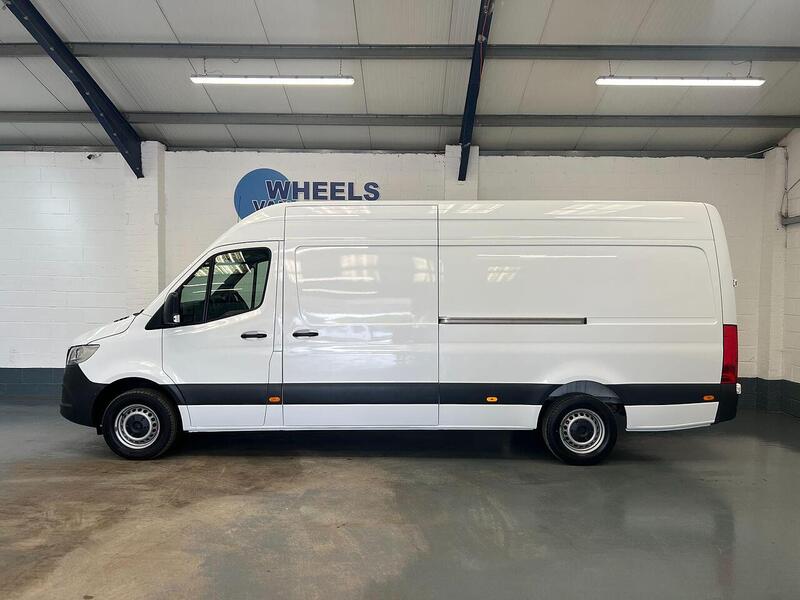 Used Mercedes-Benz Sprinter 2023 for sale - 76904250: Photo 2