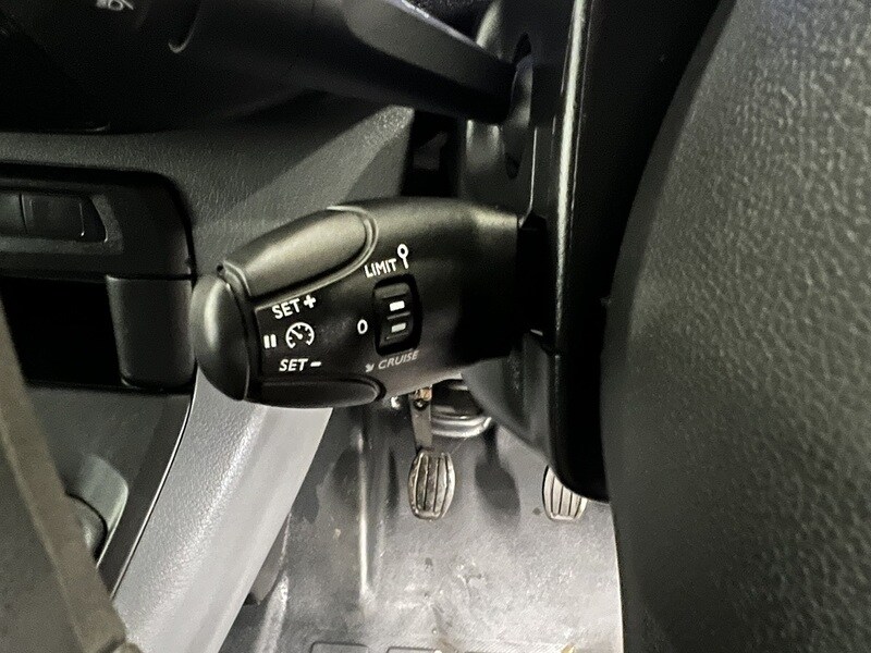 Used Peugeot Expert 2022 for sale - 76904390: Photo 20