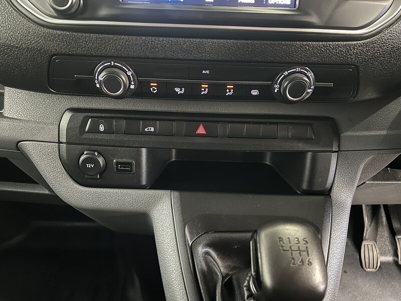 Used Peugeot Expert 2022 for sale - 76904390: Photo 22