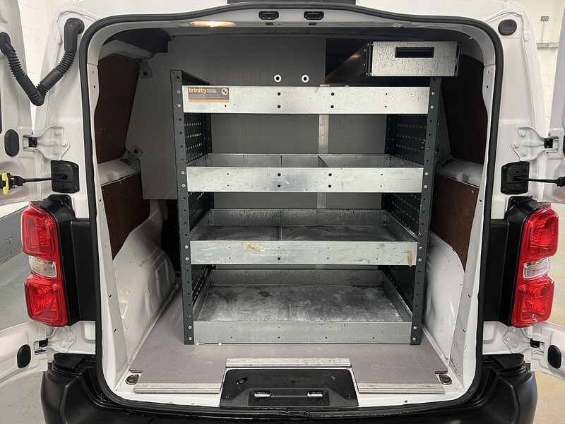 Used Peugeot Expert 2022 for sale - 76904390: Photo 31