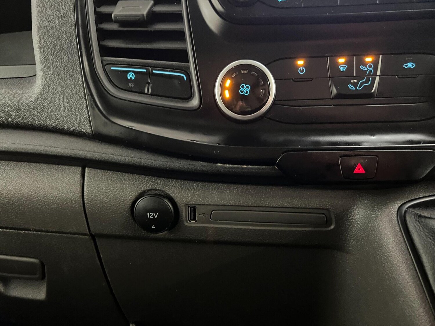 Used Ford Transit 2023 for sale - 75734912: Photo 17