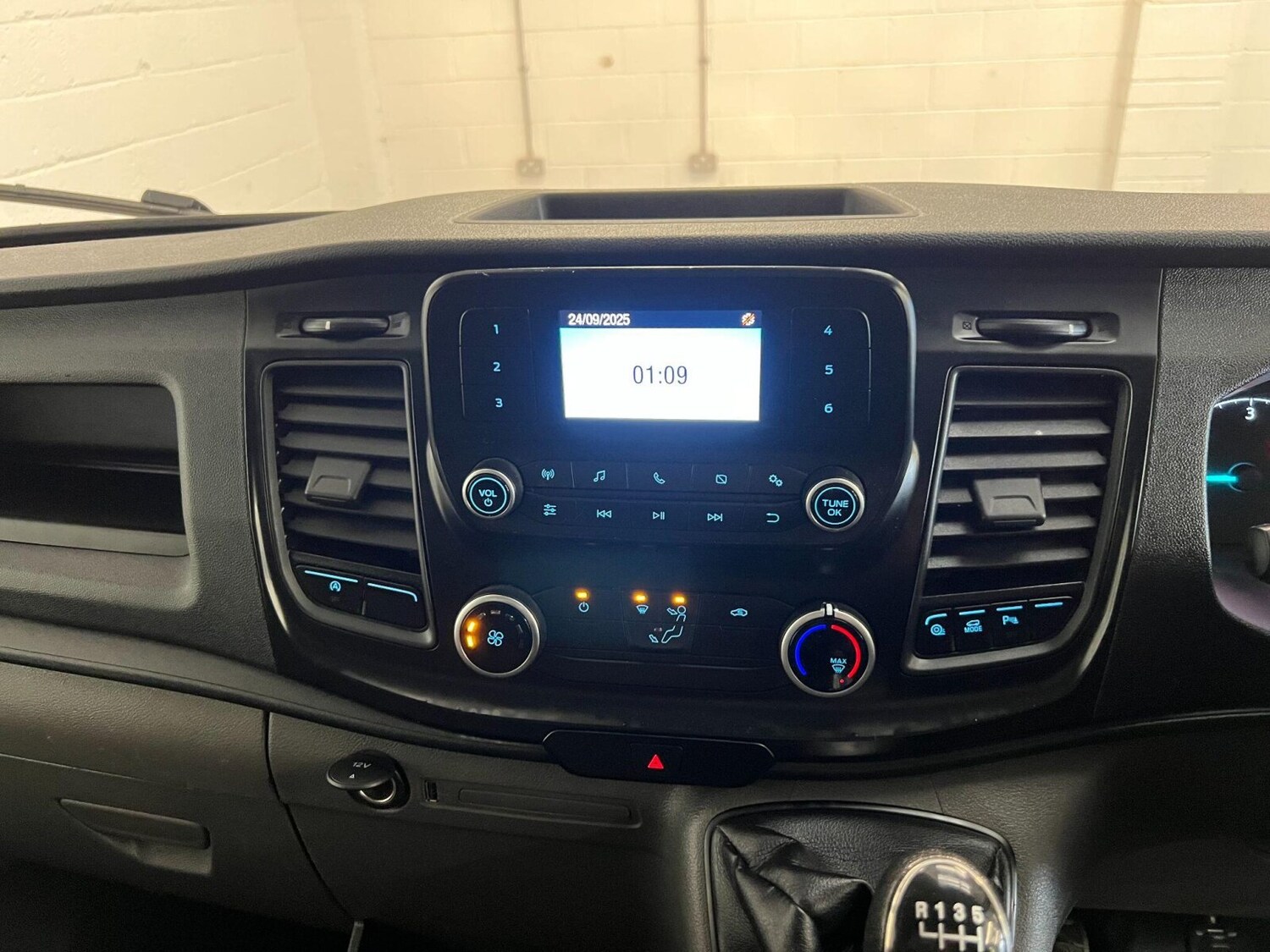 Used Ford Transit 2023 for sale - 75734912: Photo 22