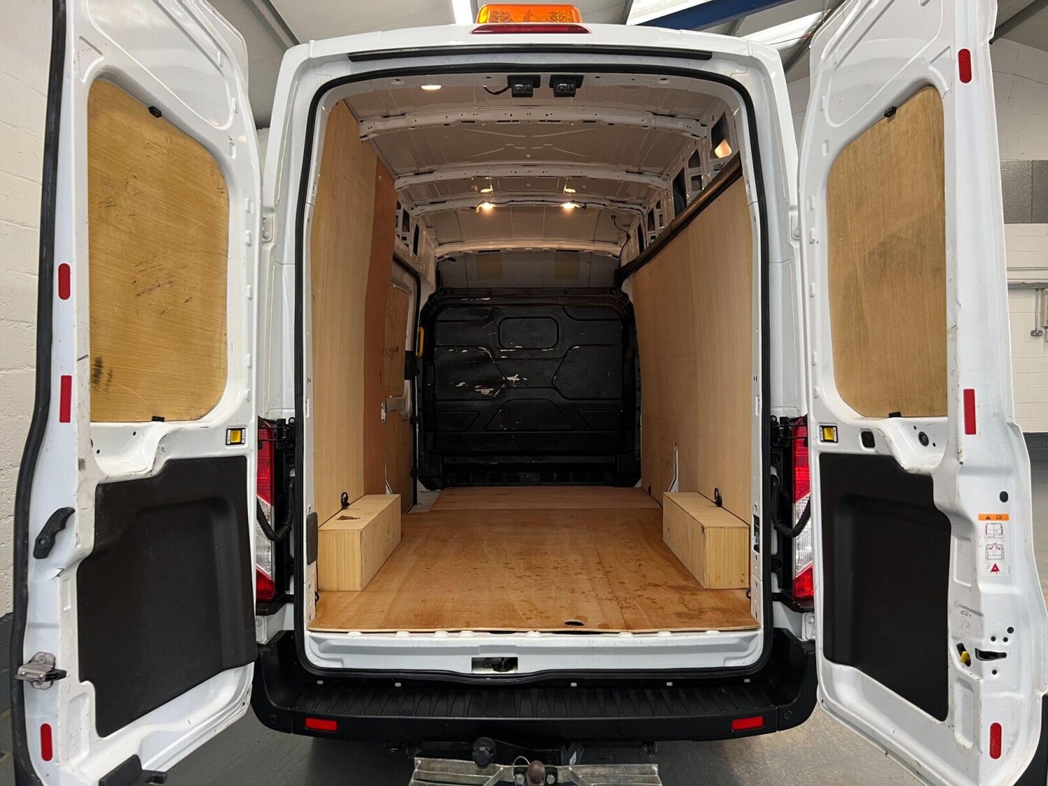 Used Ford Transit 2023 for sale - 75734912: Photo 26