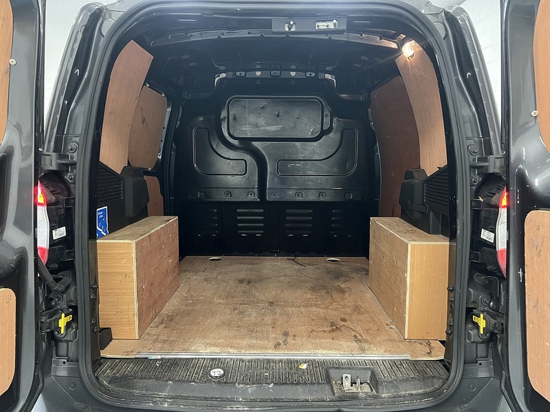 Used Ford Transit Courier 2023 for sale - 77591369: Photo 5