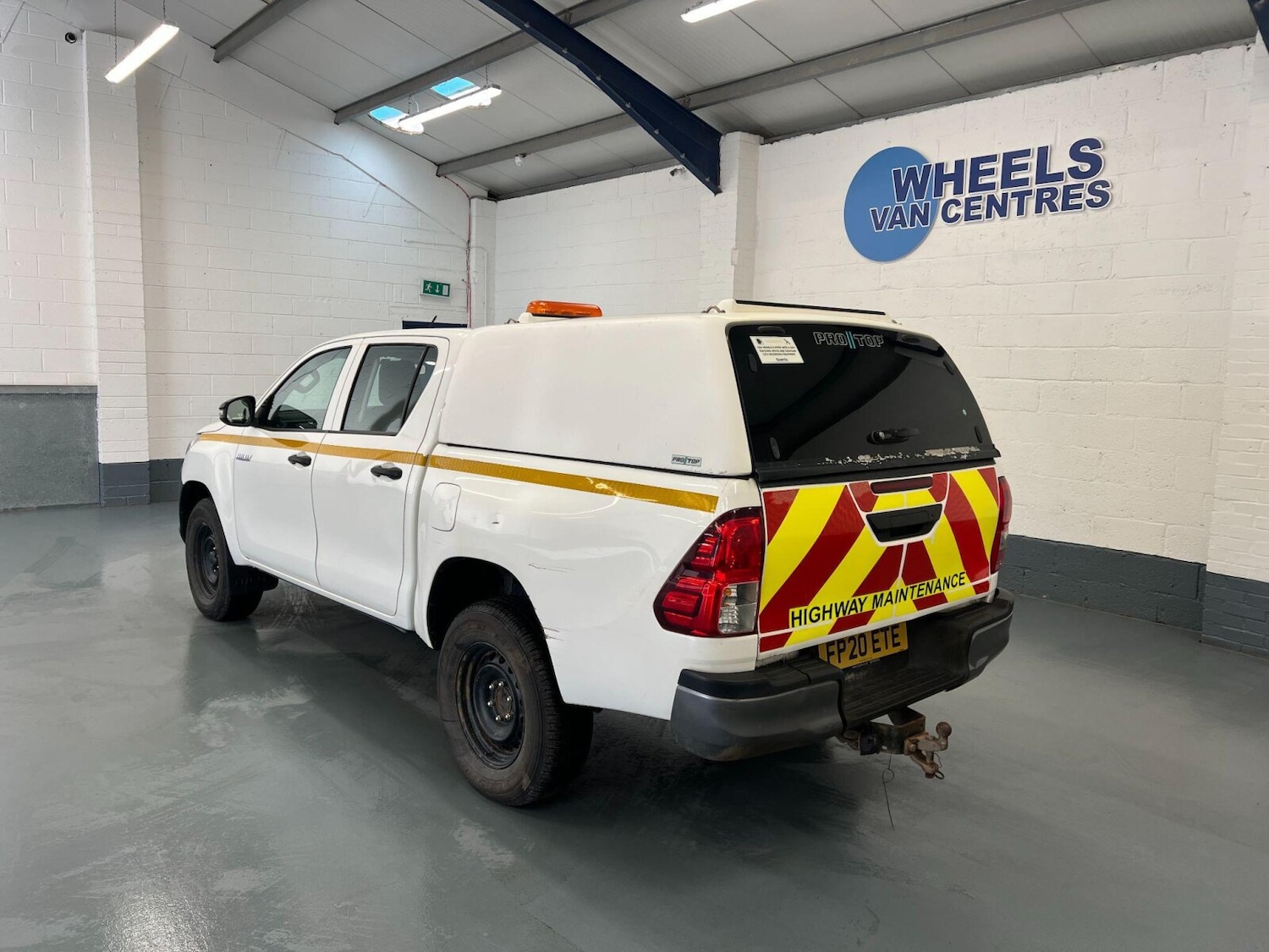 Used Toyota Hilux 2020 for sale - 76493962: Photo 2