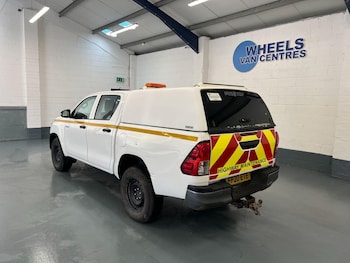 Used Toyota Hilux 2020 for sale - 76493962: Photo