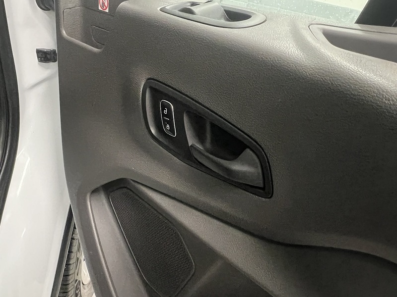 Used Ford Transit 2024 for sale - 77055063: Photo 13