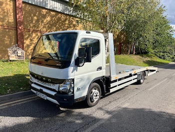 Used Mitsubishi Canter 2022 for sale - 75829081: Photo