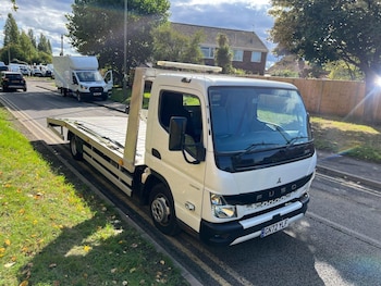 Used Mitsubishi Canter 2022 for sale - 75829081: Photo
