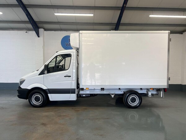Used Mercedes-Benz Sprinter 2018 for sale - 75404424: Photo 2