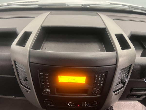 Used Mercedes-Benz Sprinter 2018 for sale - 75404424: Photo 32