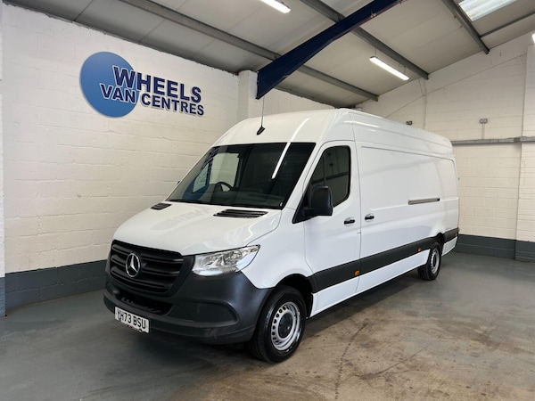 Used Mercedes-Benz Sprinter 2023 for sale - 75966892: Photo 1