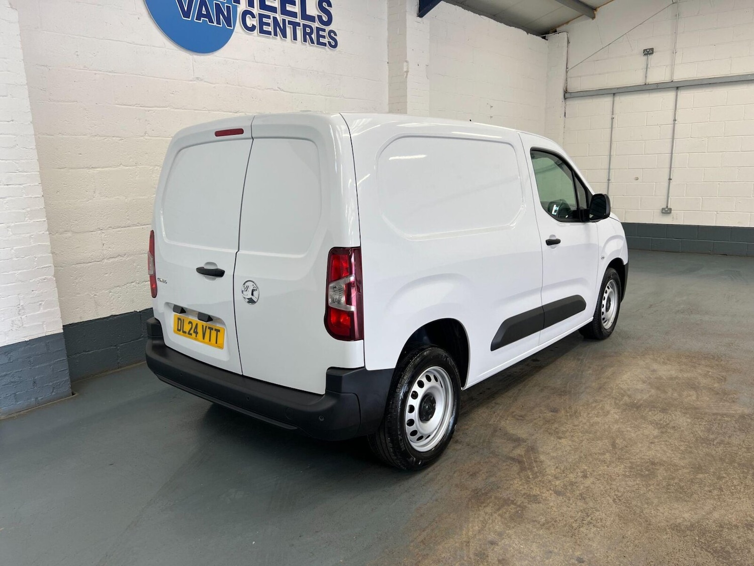 Used Vauxhall Combo 2024 for sale - 76871253: Photo 9