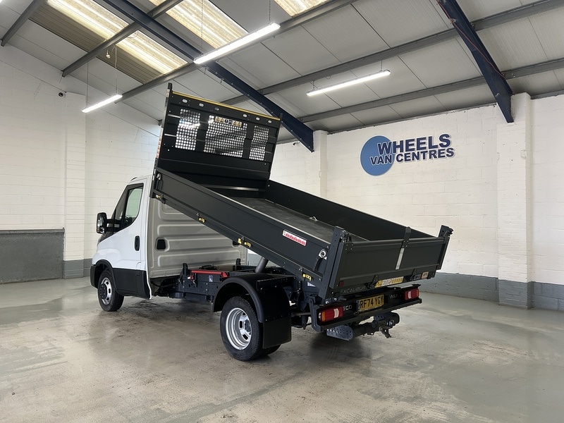 Used Iveco Daily 2025 for sale - 77836553: Photo 2