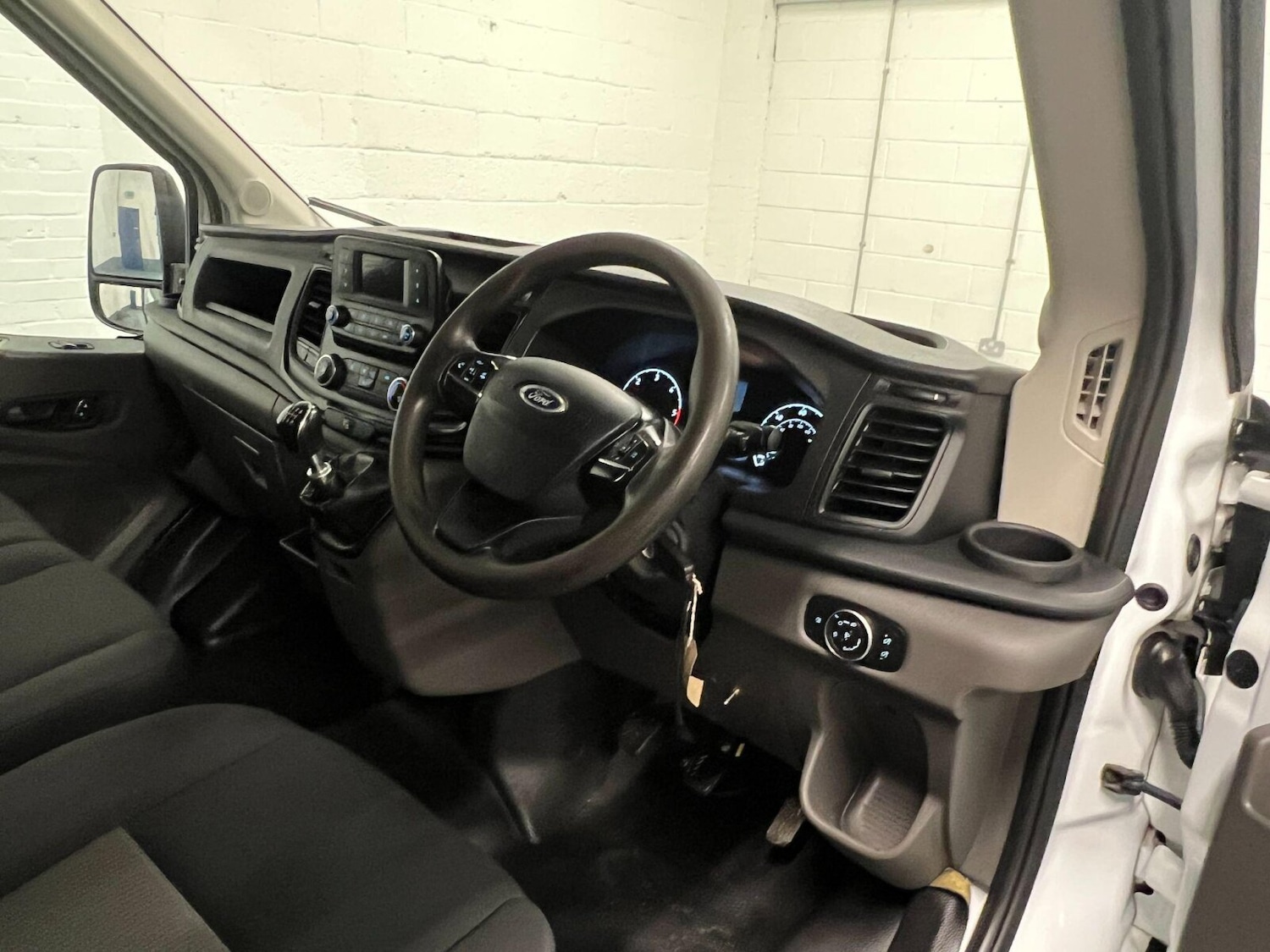 Used Ford Transit 2021 for sale - 76668189: Photo 17