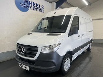 Used Mercedes-Benz Sprinter 2024 for sale - 79434827: Photo