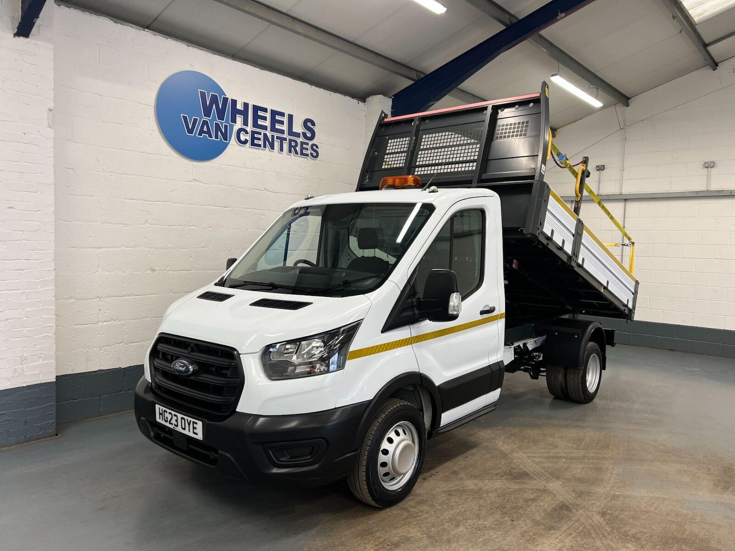 Used Ford Transit 2023 for sale - 76871596: Photo 1