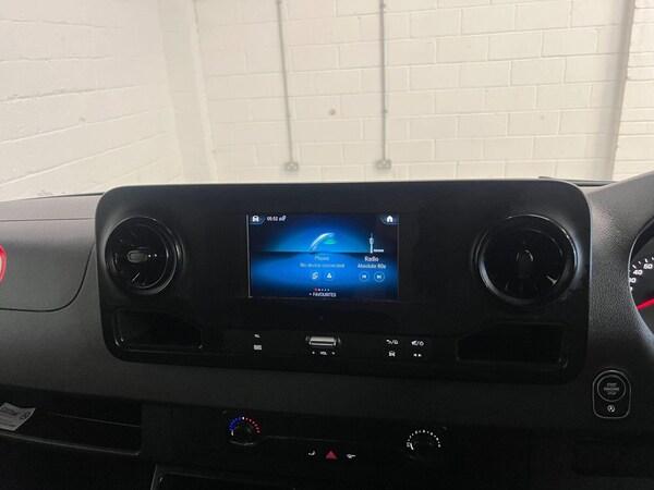 Used Mercedes-Benz Sprinter 2023 for sale - 76079427: Photo 21
