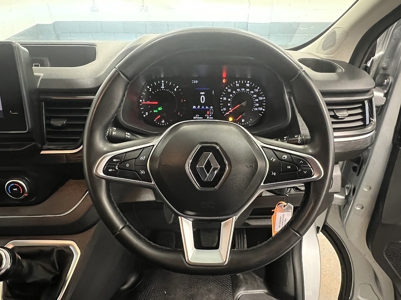 Used Renault Trafic 2023 for sale - 76904248: Photo 16