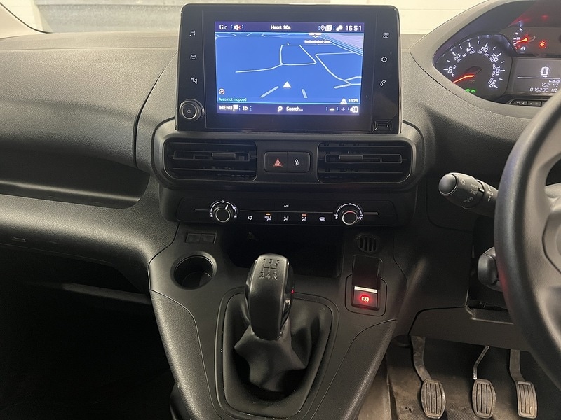 Used Peugeot Partner 2021 for sale - 77591367: Photo 8