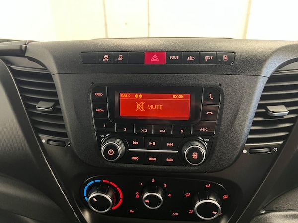 Used Iveco Daily 2022 for sale - 75996896: Photo 21