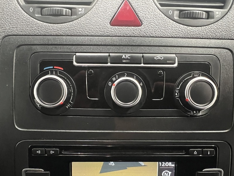 Used Volkswagen Caddy 2015 for sale - 77260872: Photo 19