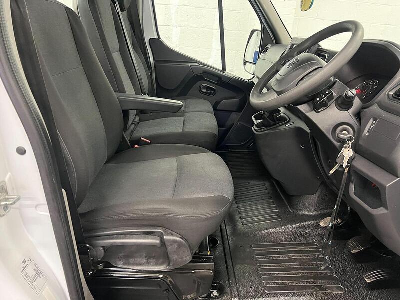 Used Nissan Interstar 2022 for sale - 76904200: Photo 10