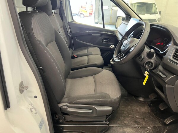 Used Renault Trafic 2023 for sale - 76154931: Photo 6