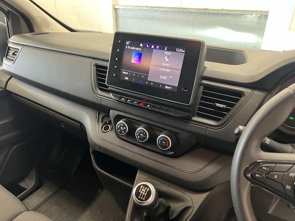 Used Renault Trafic 2023 for sale - 76154931: Photo 8