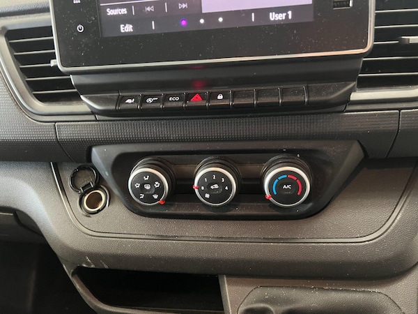 Used Renault Trafic 2023 for sale - 76154931: Photo 9