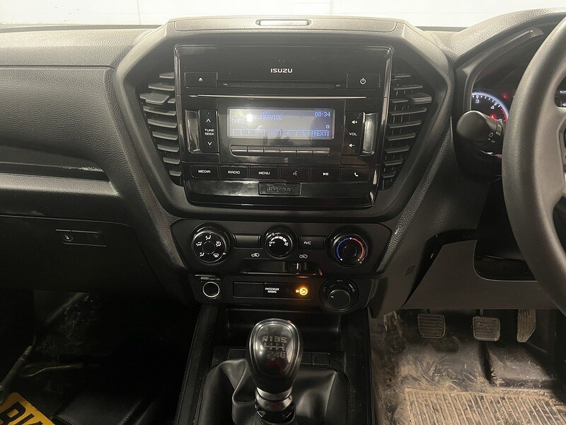 Used Isuzu D-Max 2023 for sale - 77447140: Photo 7
