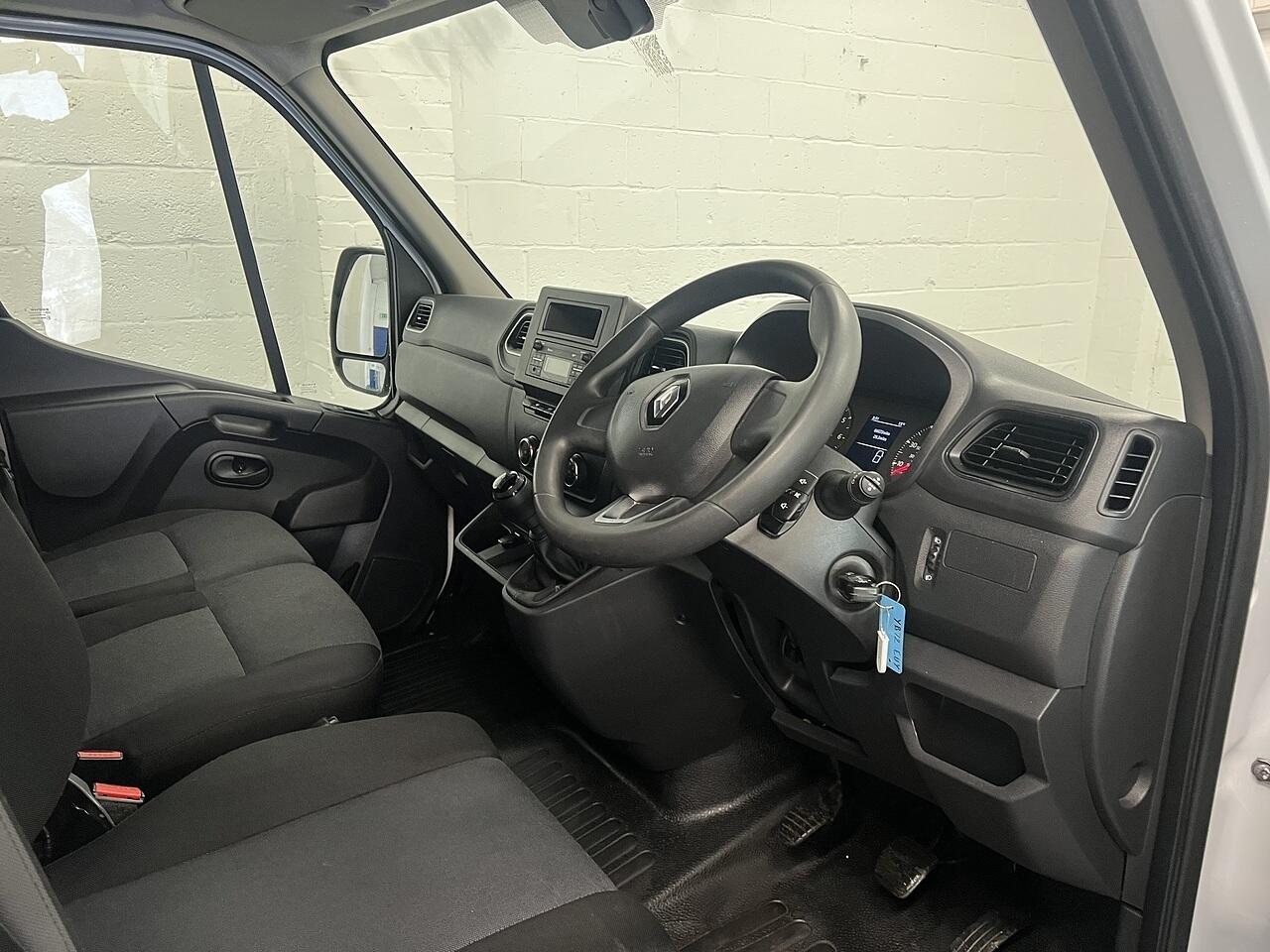 Used Renault Master 2023 for sale - 76804035: Photo 9