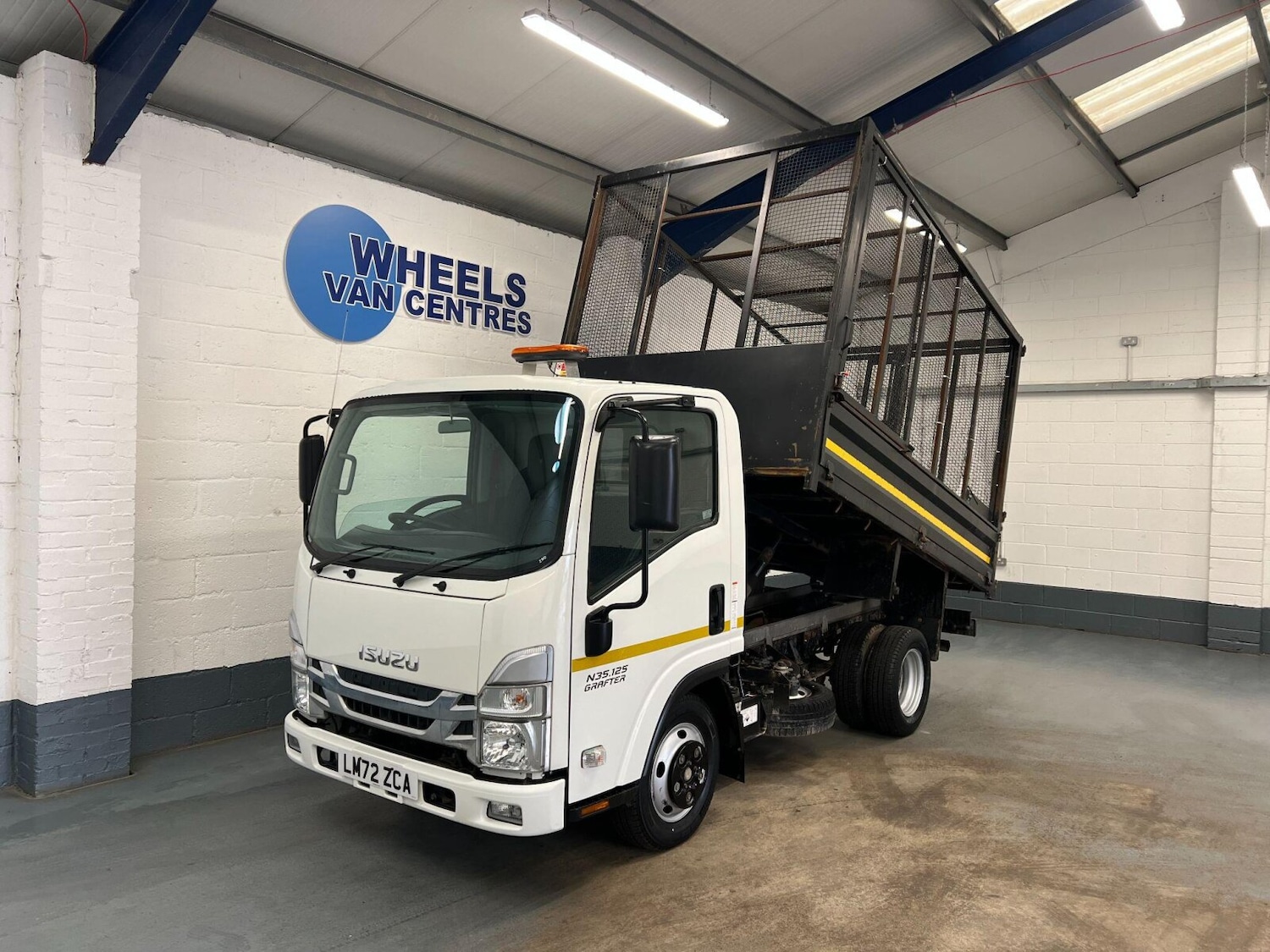 Used Isuzu Grafter 2022 for sale - 76249887: Photo 1