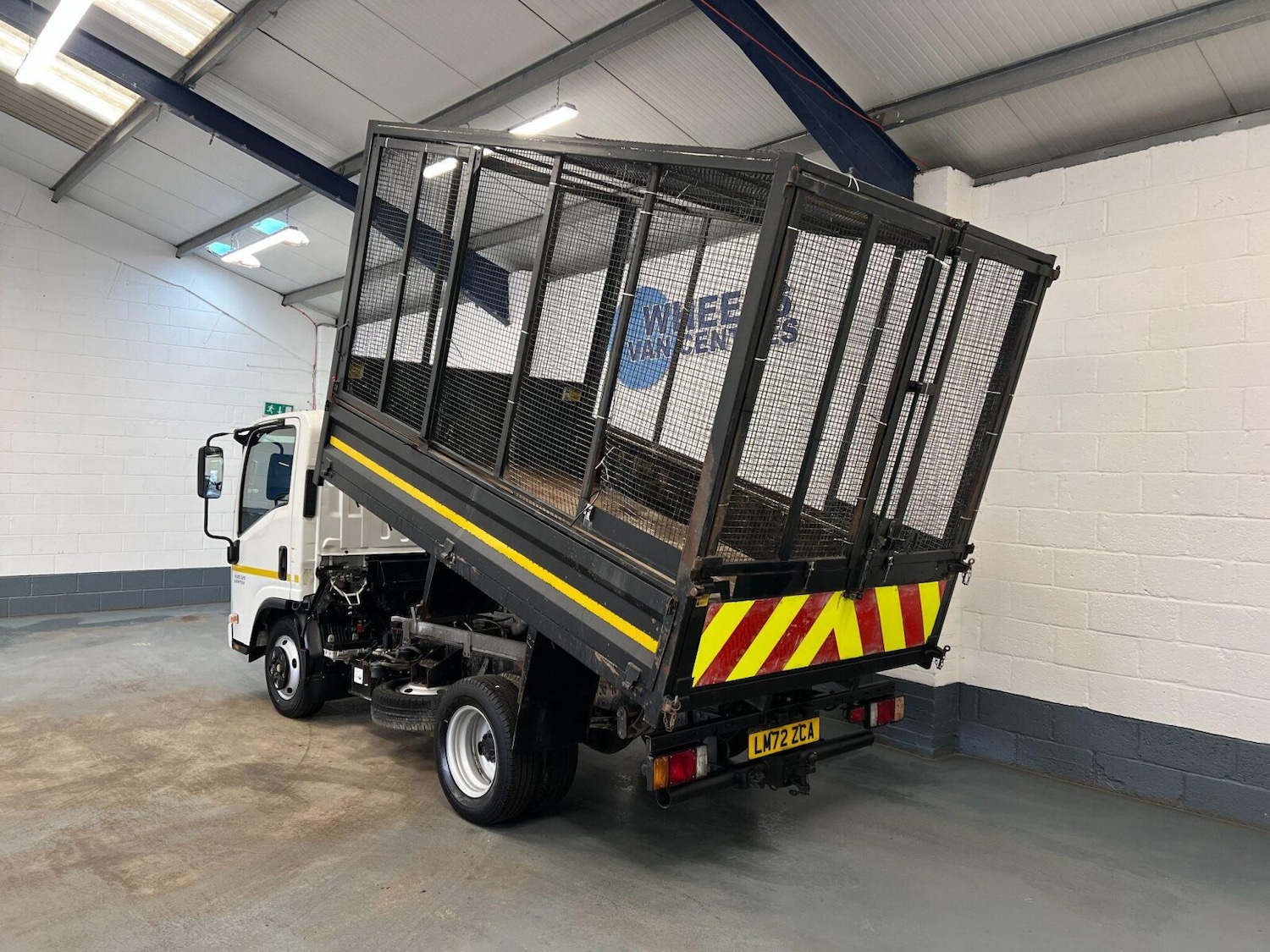 Used Isuzu Grafter 2022 for sale - 76249887: Photo 5