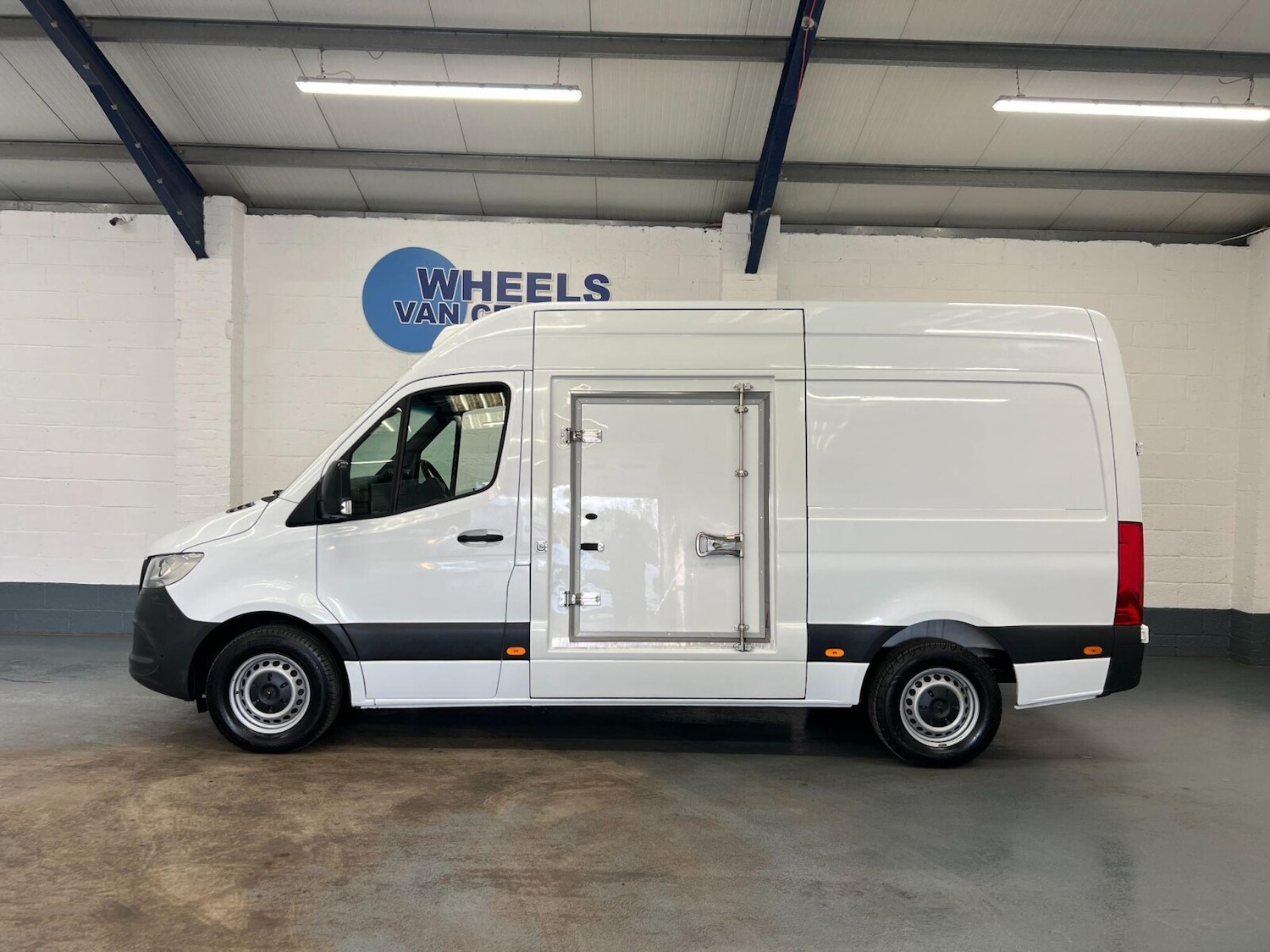 Used Mercedes-Benz Sprinter 2022 for sale - 76116893: Photo 2